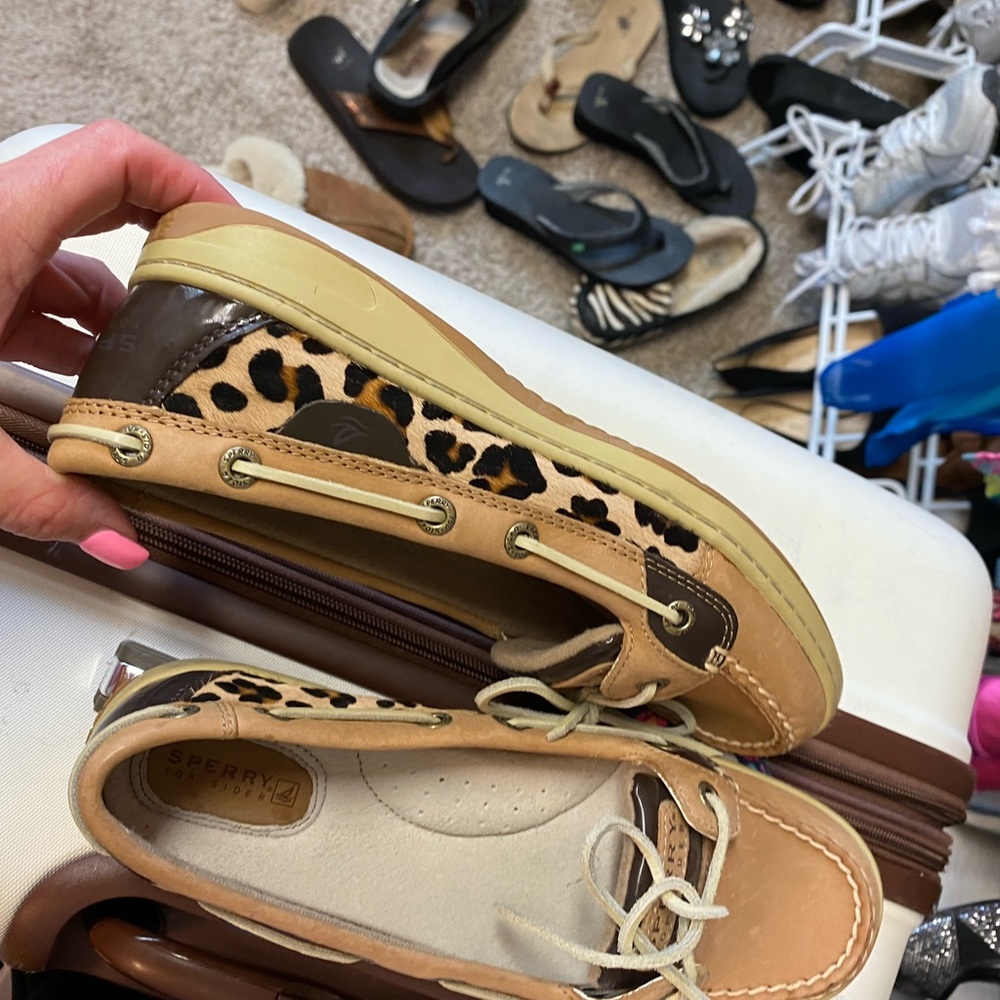 Sperry leopard print shoes